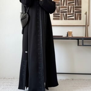 تطريز اسود